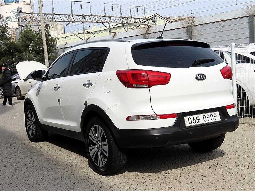 KIA Sportage - Vista 3