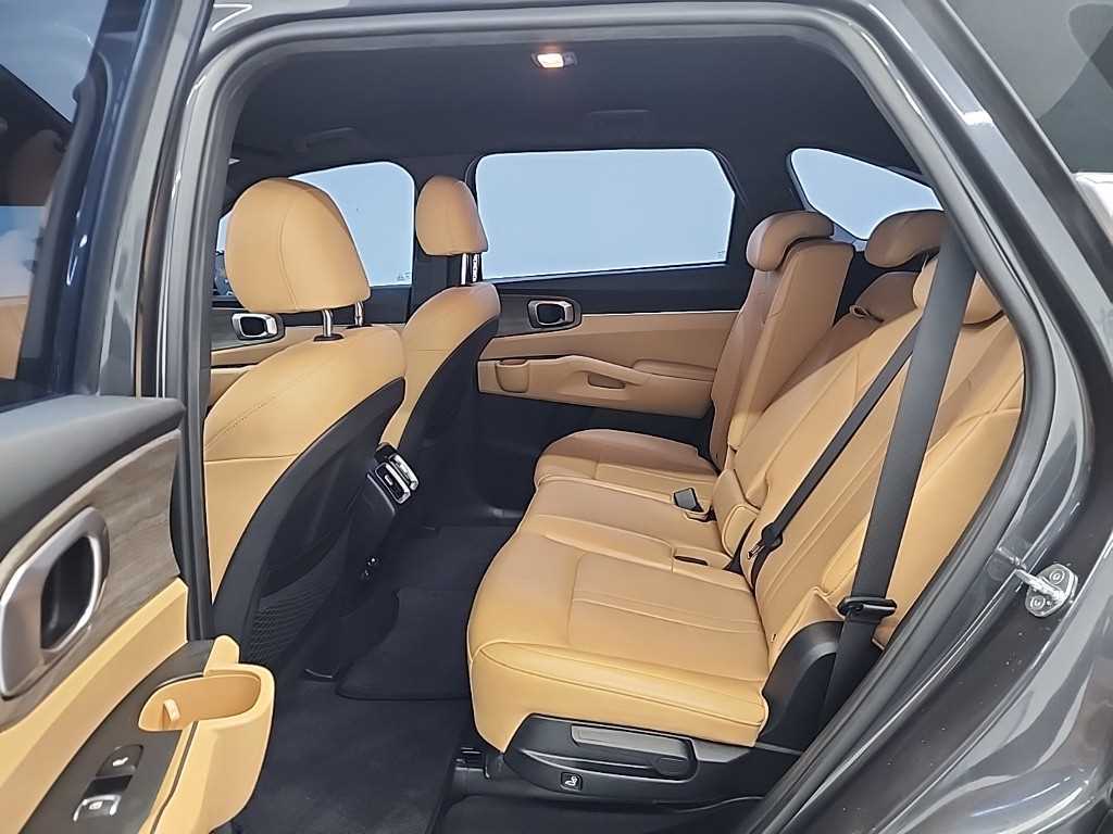 KIA Sorento - Vista 12