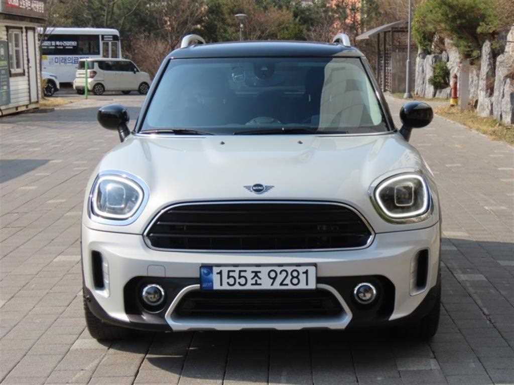 Mini Countryman 2023 Plateado - Importación desde Corea - HF Imports Iquique - Foto 1