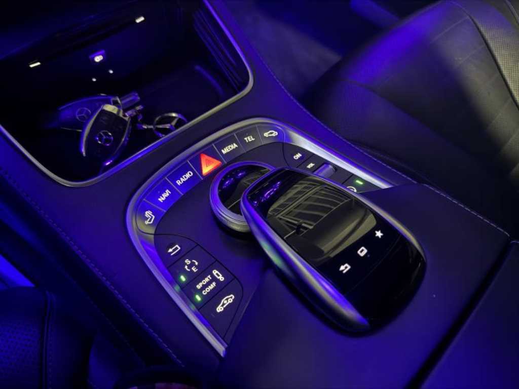 Mercedes Benz S Class - Vista 12