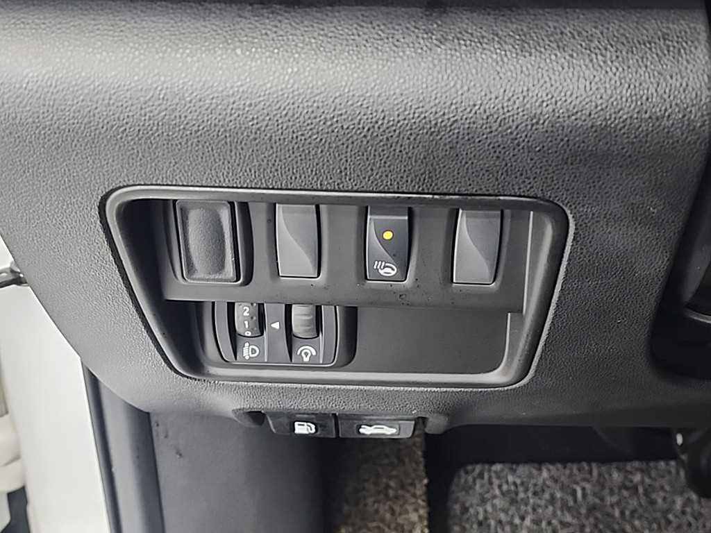 SAMSUNG QM6 2020 Blanco - Importación desde Corea - HF Imports Iquique - Foto 17