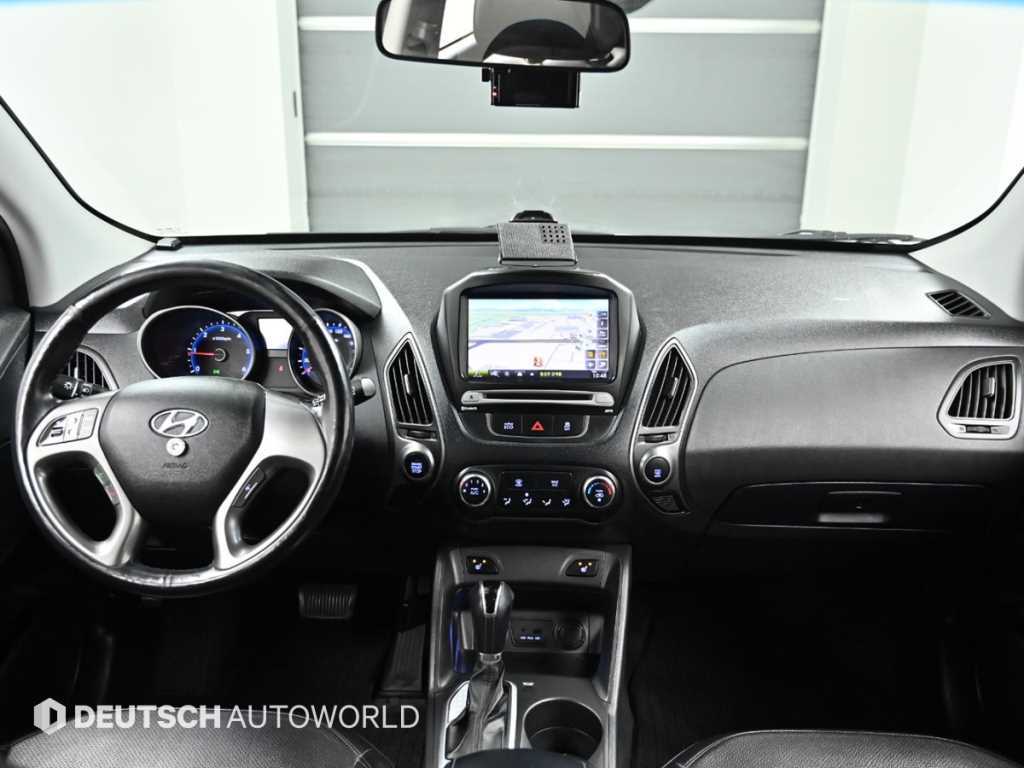 HYUNDAI Tucson - Vista 7