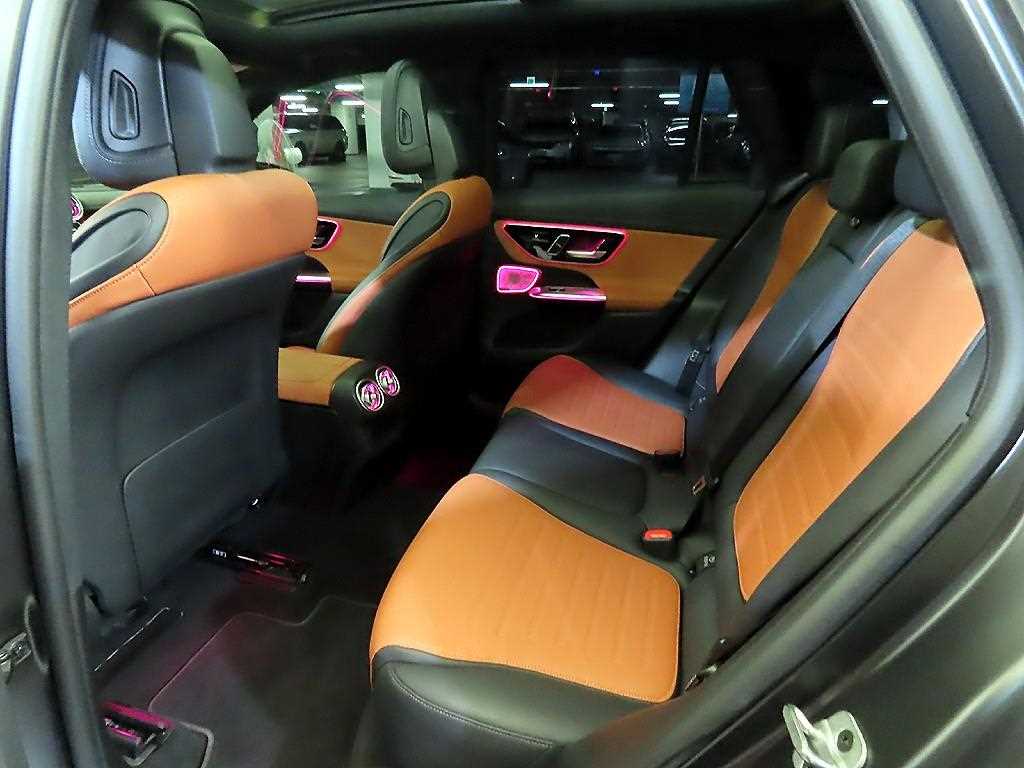 Mercedes Benz GLC Class - Vista 7