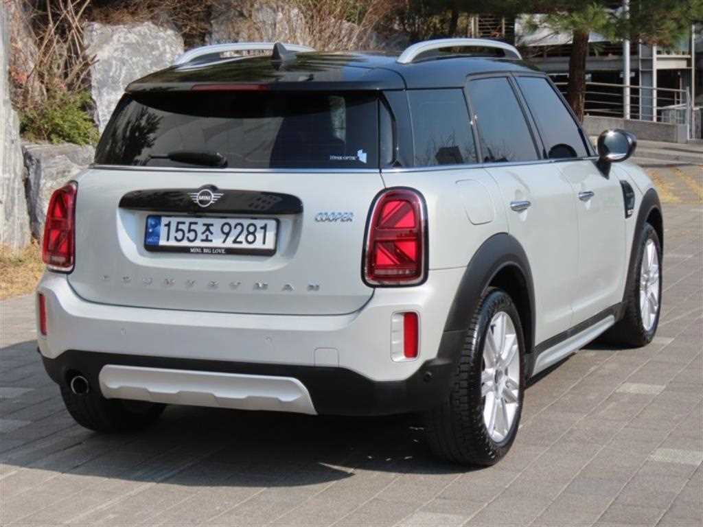Mini Countryman - Vista 3