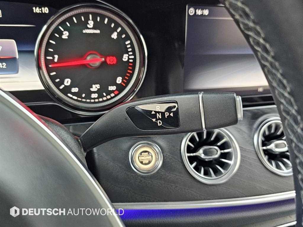 Mercedes Benz E class - Vista 9