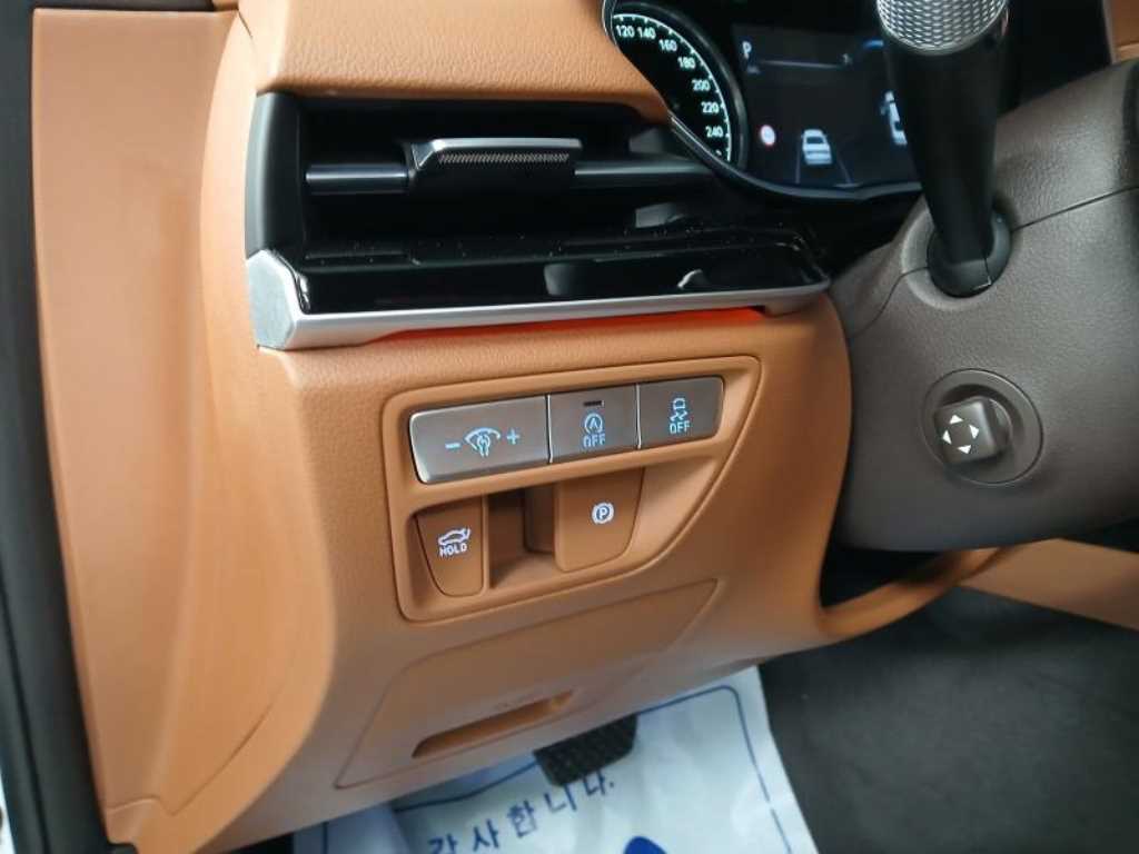 Genesis G80 - Vista 11