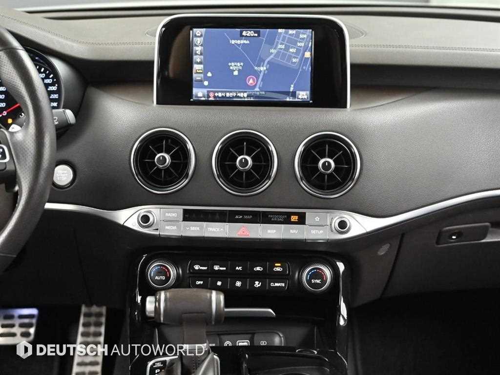 KIA Stinger 2018 Blanco - Importación desde Corea - HF Imports Iquique - Foto 14