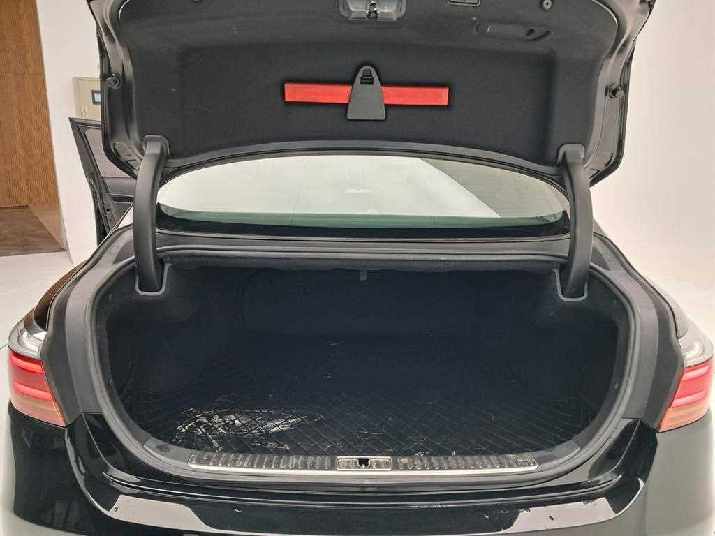 KIA K9 2017 Negro - Importación desde Corea - HF Imports Iquique - Foto 18