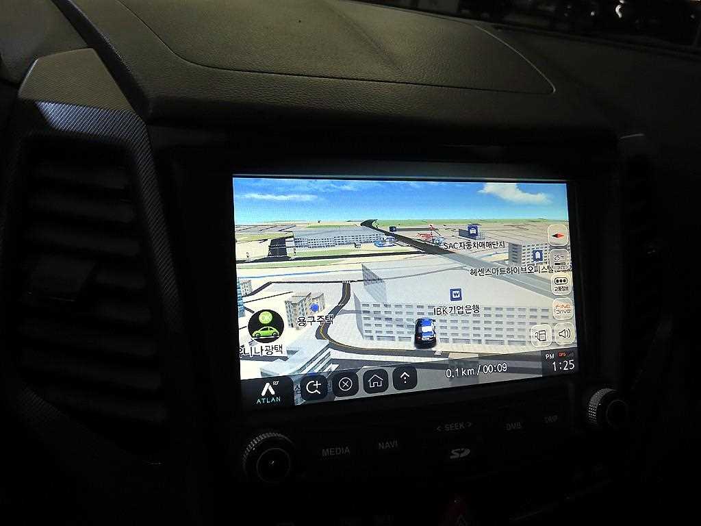 Ssangyong Tivoli 2017 Blanco - Importación desde Corea - HF Imports Iquique - Foto 13