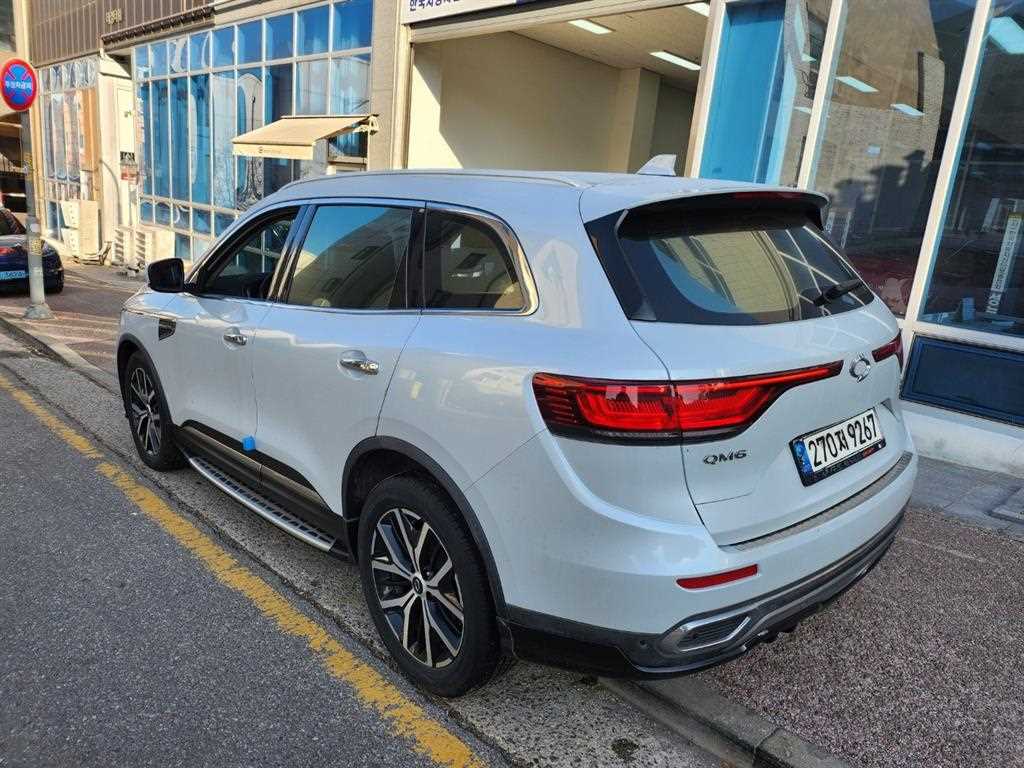 SAMSUNG QM6 - Vista 4