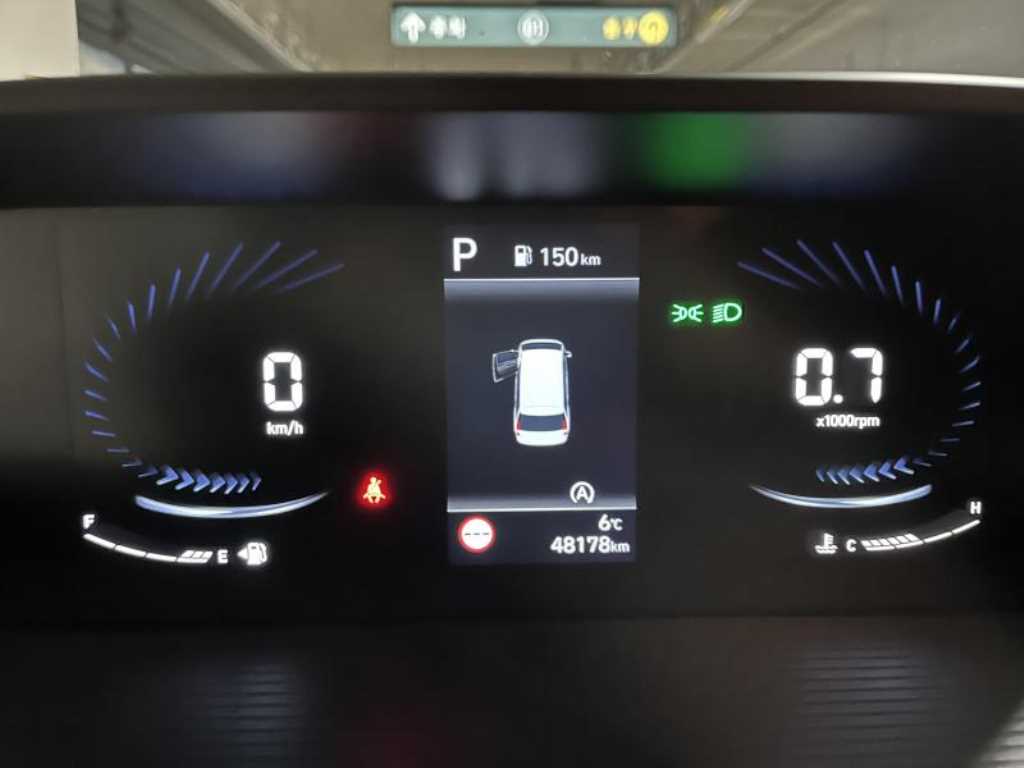 HYUNDAI Staria 2024 - Importación desde Corea - HF Imports Iquique - Foto 13