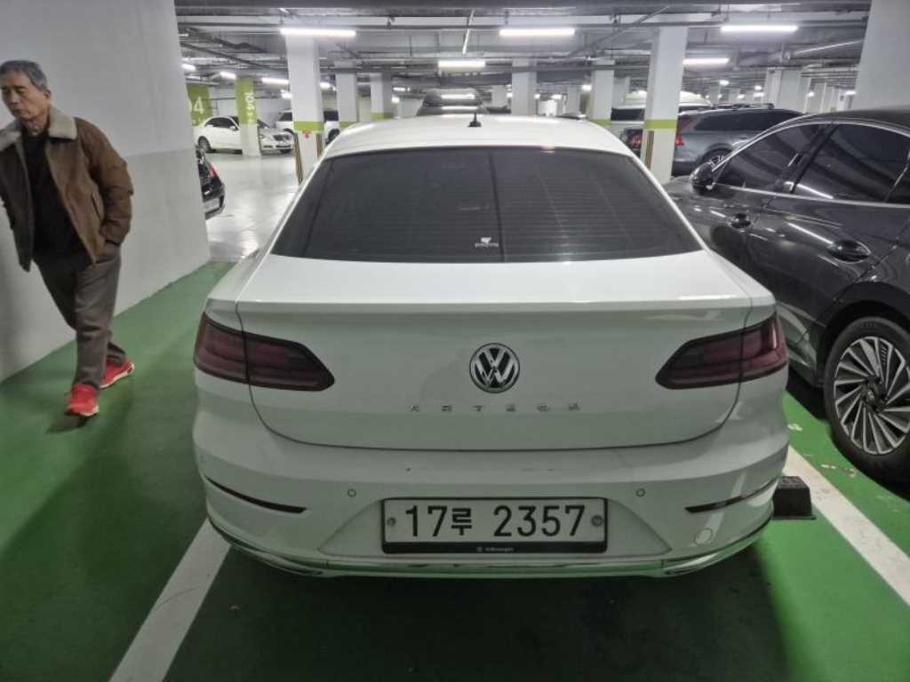 Volkswagen Arteon - Vista 2