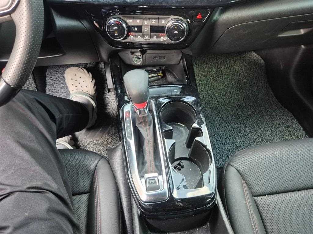 Chevrolet Trax - Vista 11