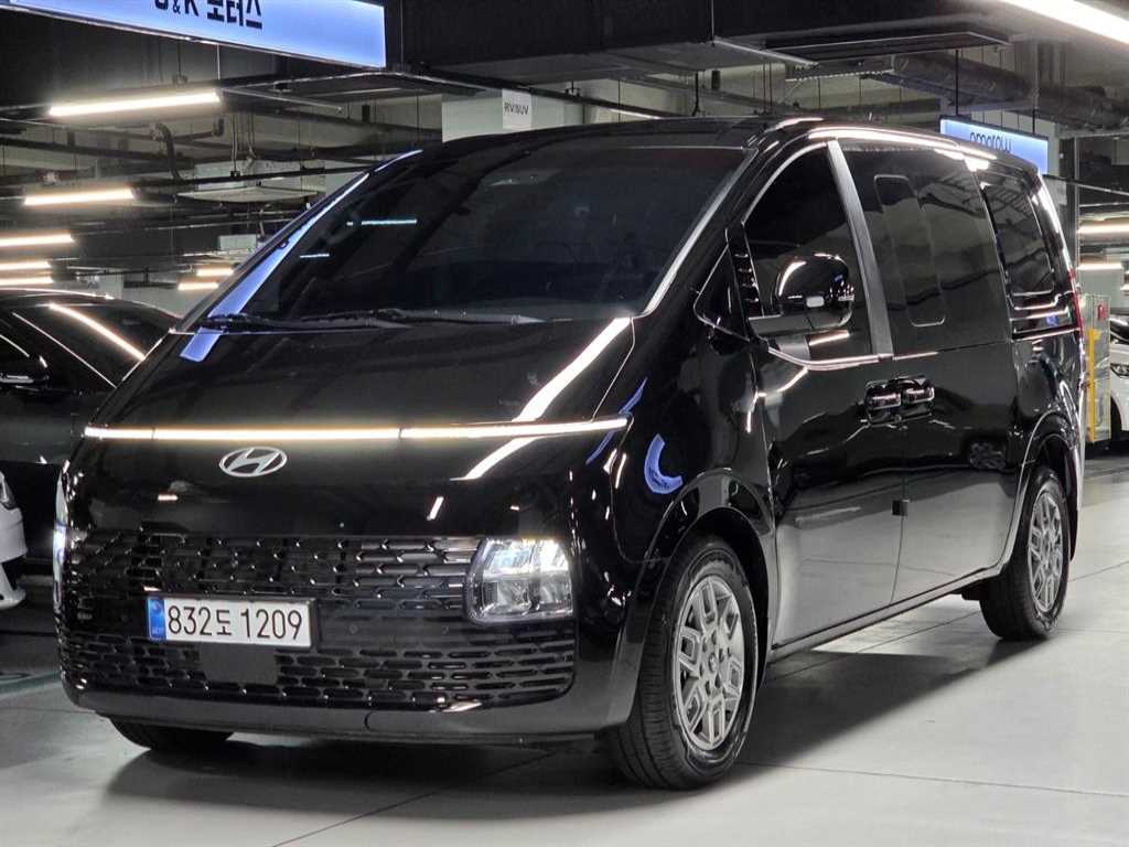 HYUNDAI Staria 2025 Negro - Importación desde Corea - HF Imports Iquique - Foto 1