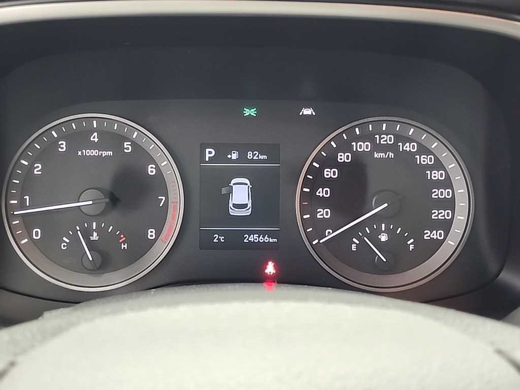 HYUNDAI Tucson - Vista 6