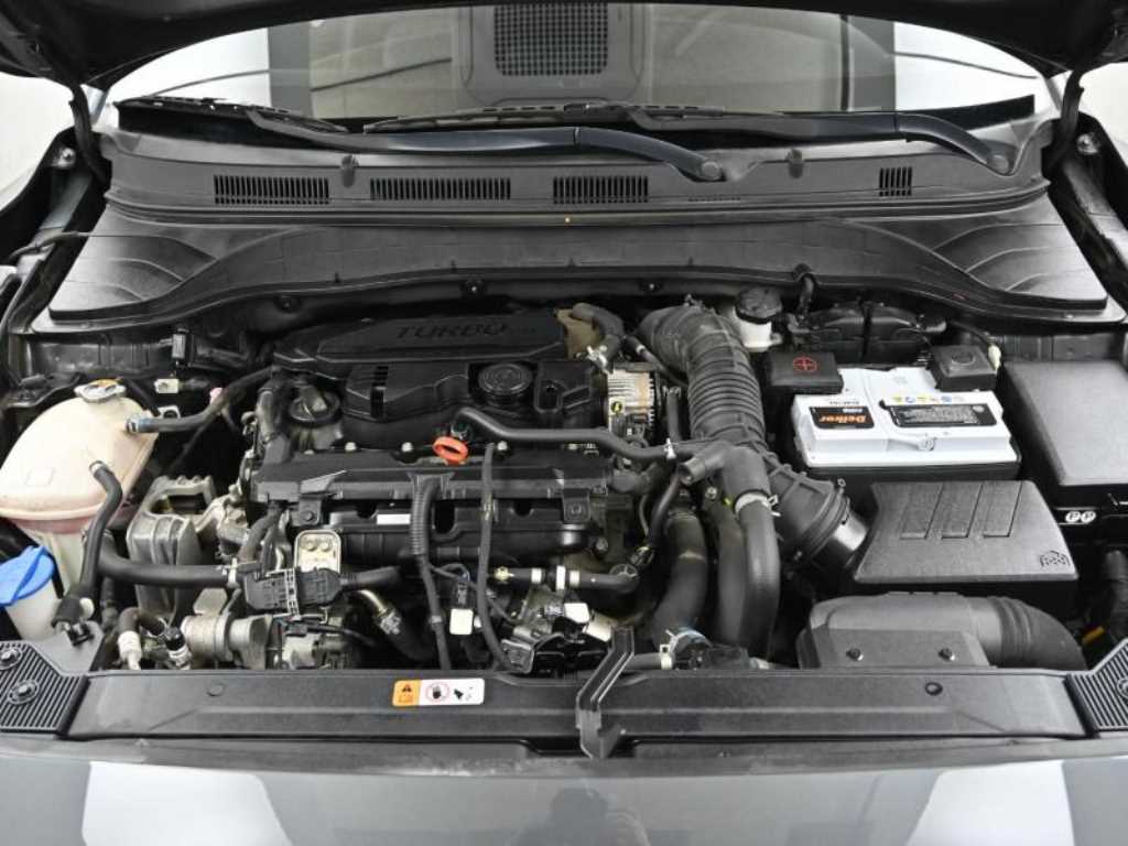 HYUNDAI Kona - Vista 6