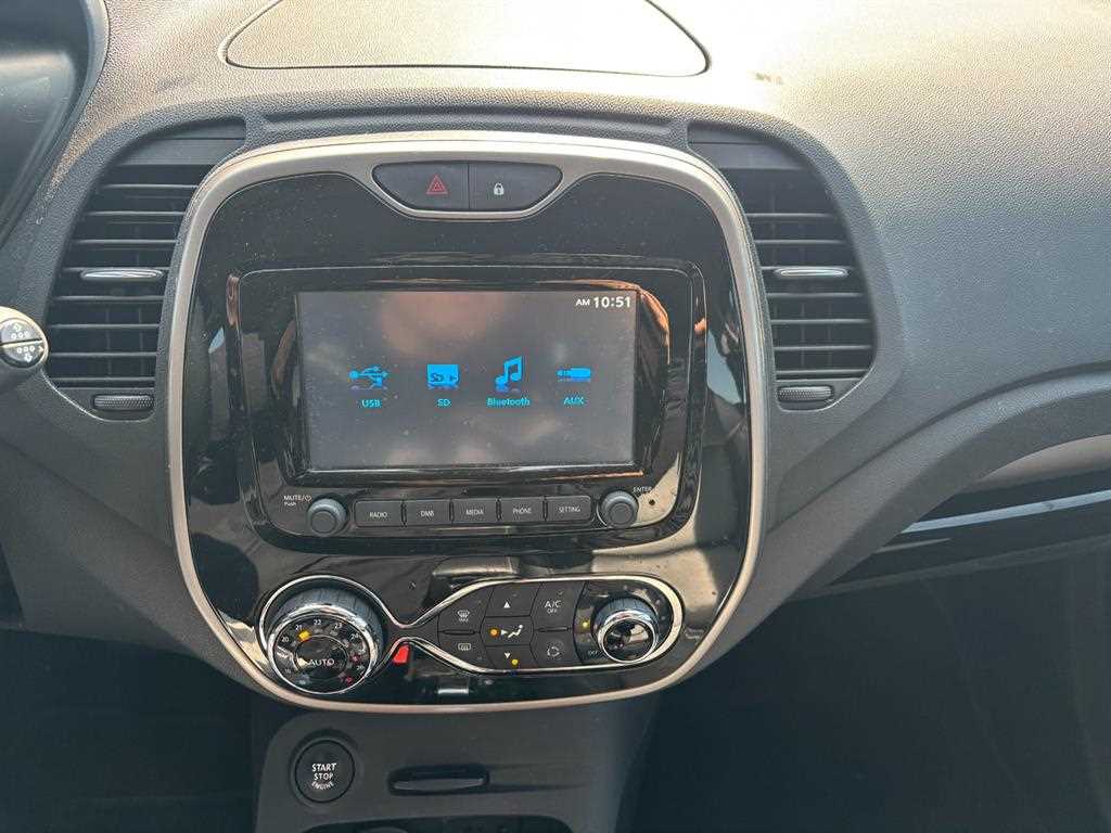 SAMSUNG QM3 - Vista 11