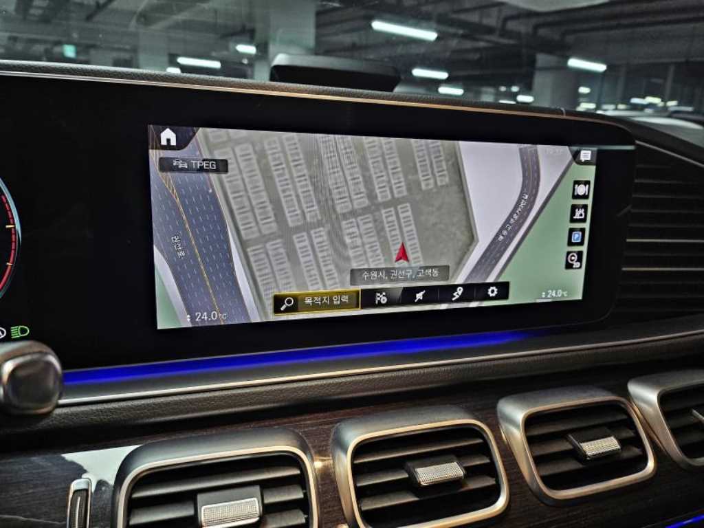 Mercedes Benz GLE Class - Vista 10