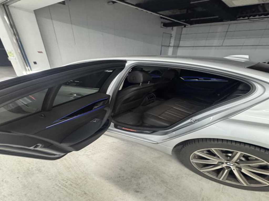 BMW 5 Series - Vista 11