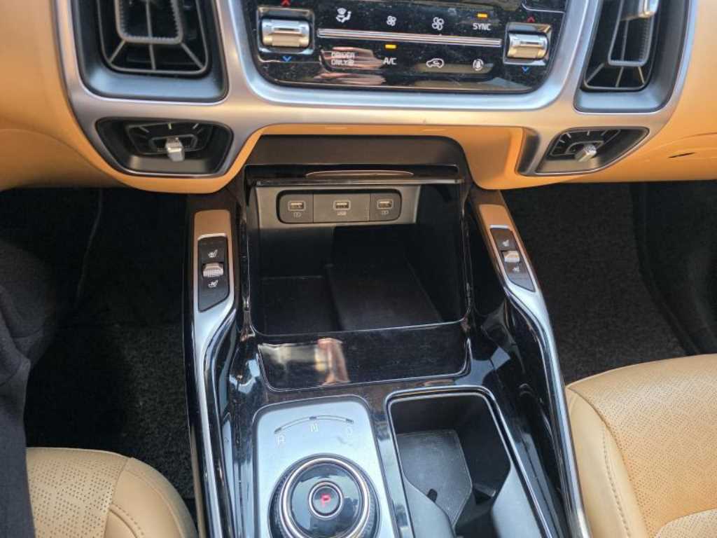 KIA Sorento - Vista 11