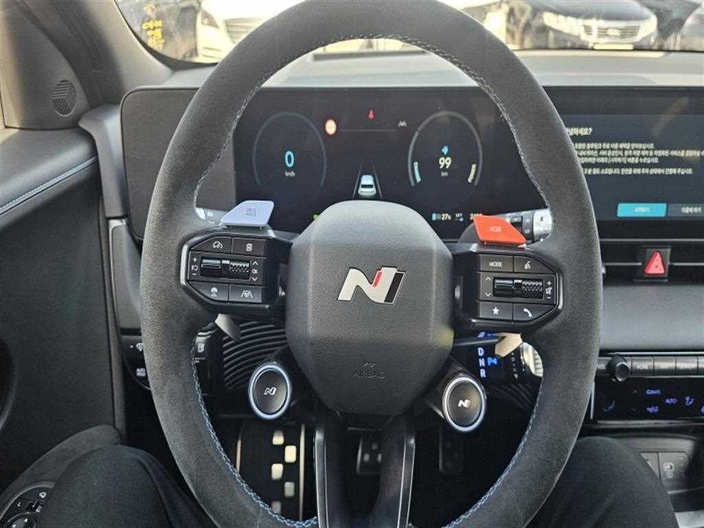 HYUNDAI Ioniq 5 - Vista 10