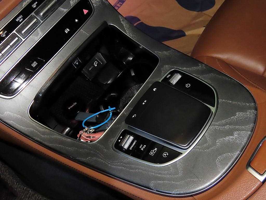 Mercedes Benz E class 2021 Blanco - Importación desde Corea - HF Imports Iquique - Foto 13