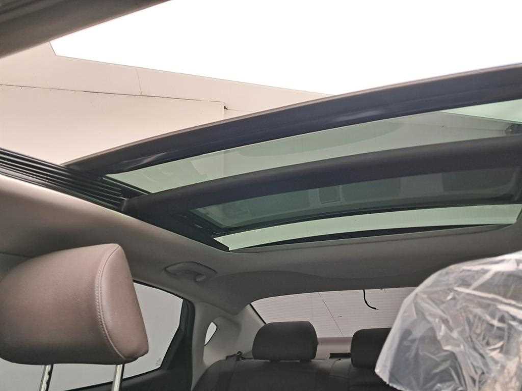 KIA K7 2016 Negro - Importación desde Corea - HF Imports Iquique - Foto 16