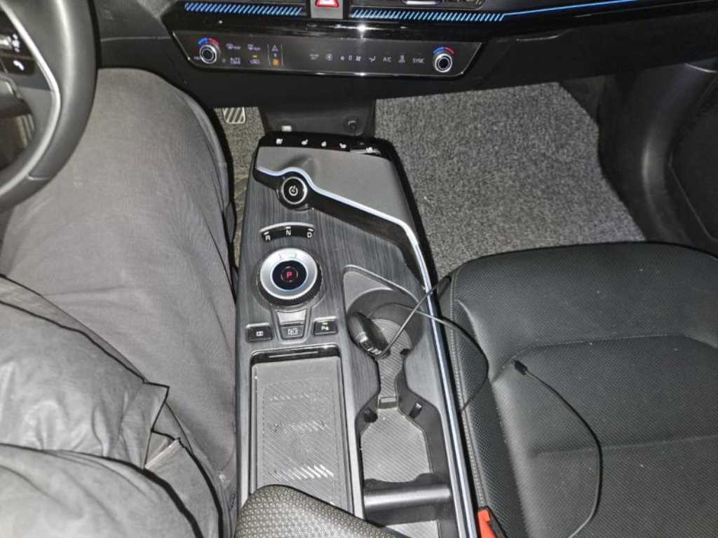 KIA EV6 2022 Blanco - Importación desde Corea - HF Imports Iquique - Foto 13