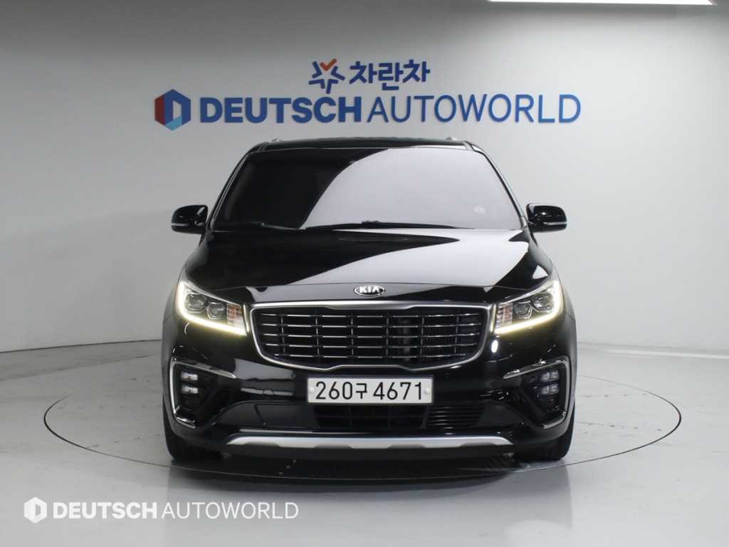 KIA Carnival - Vista 3