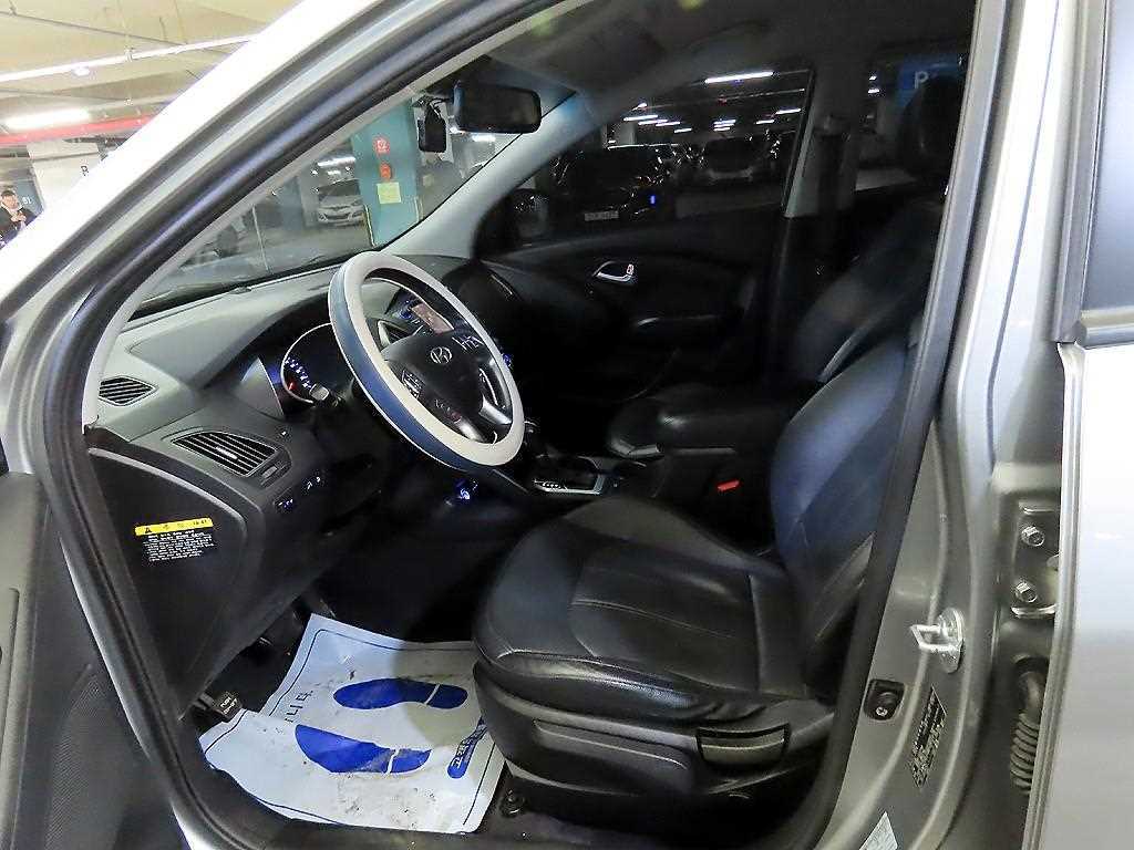 HYUNDAI Tucson - Vista 6