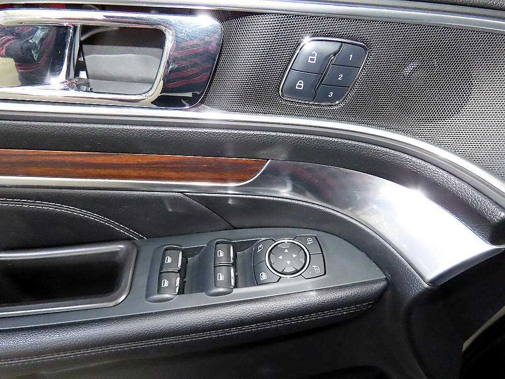 Ford Explorer 2018 Blanco - Importación desde Corea - HF Imports Iquique - Foto 13