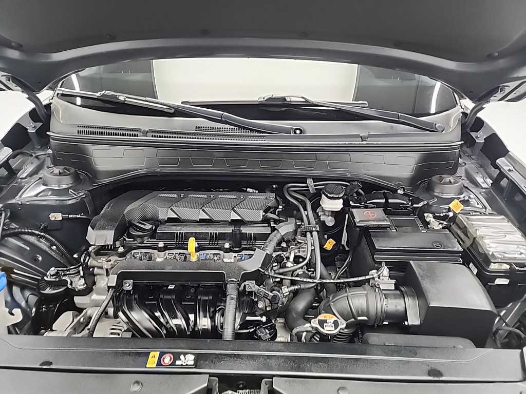 HYUNDAI Venue - Vista 5