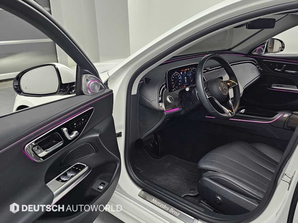 Mercedes Benz E class - Vista 11