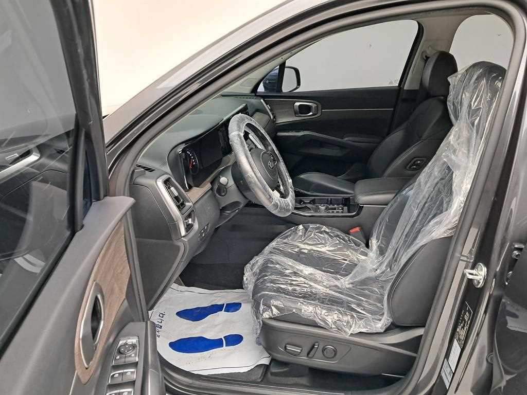 KIA Sorento - Vista 11