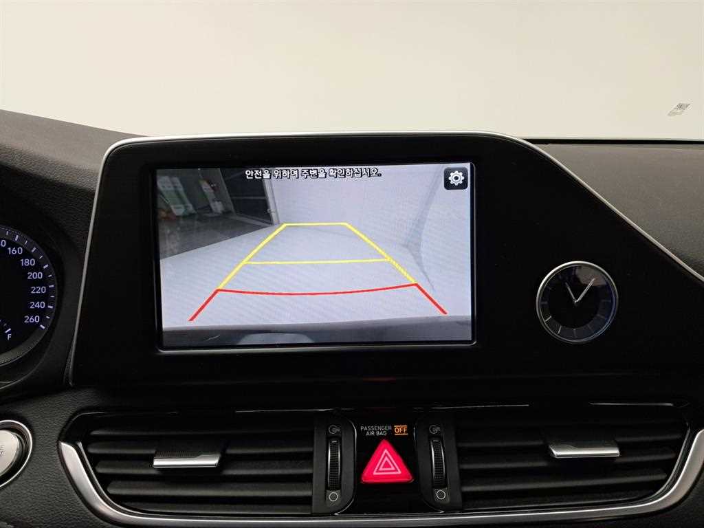 HYUNDAI Grandeur - Vista 10