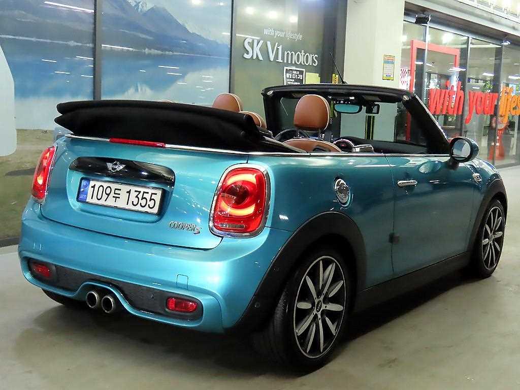 Mini Cooper Convertible - Vista 9