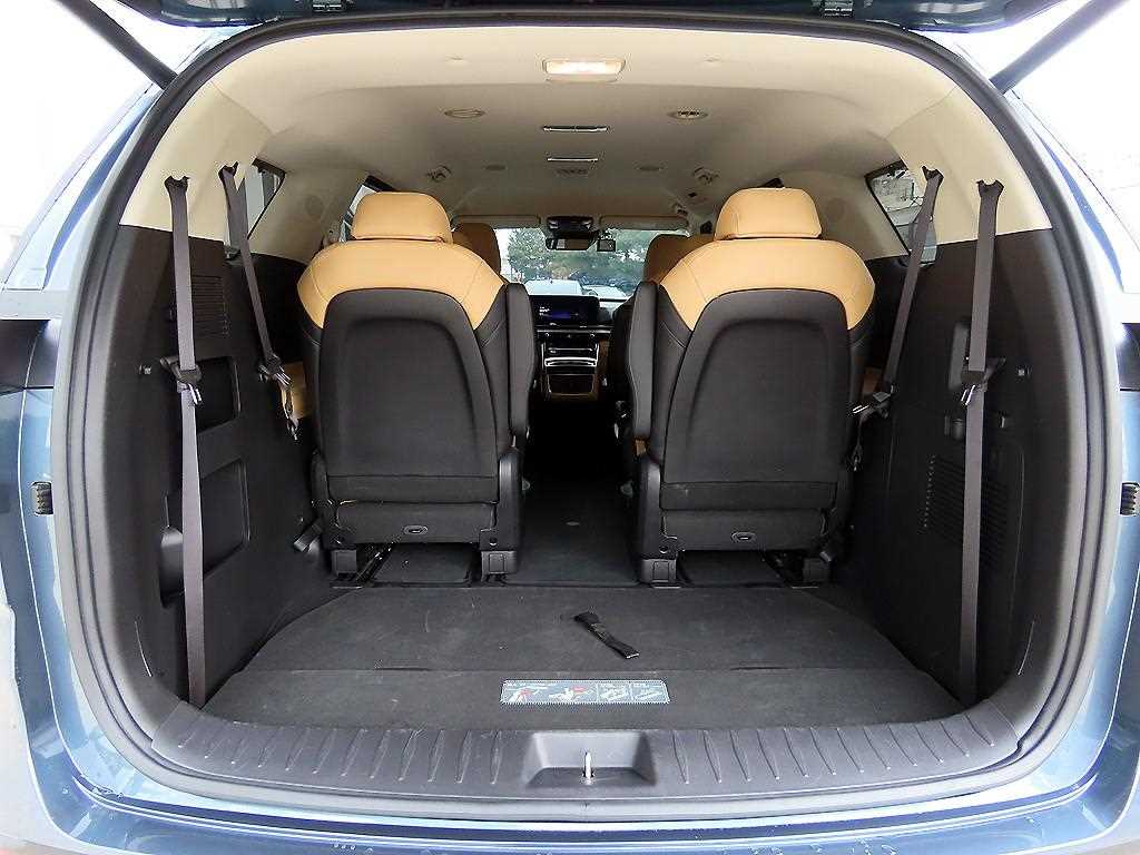 KIA Carnival 2023 - Importación desde Corea - HF Imports Iquique - Foto 16