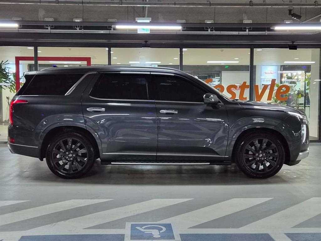 HYUNDAI Palisade - Vista 3