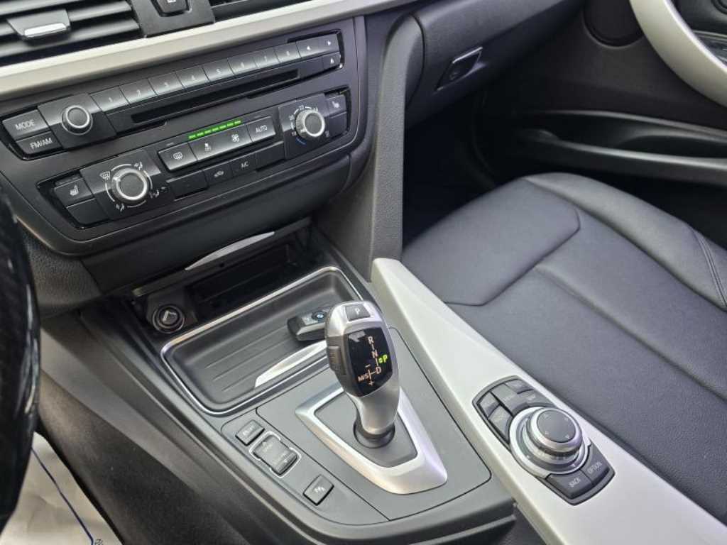 BMW 3 series 2013 Blanco - Importación desde Corea - HF Imports Iquique - Foto 13