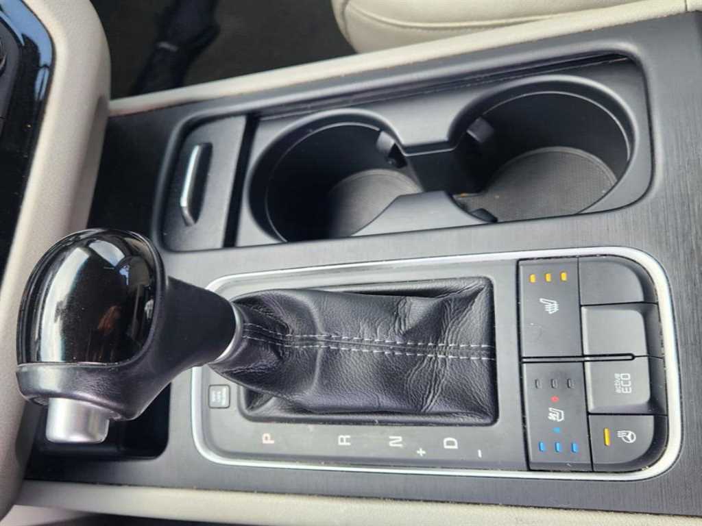 KIA Carnival 2015 Negro - Importación desde Corea - HF Imports Iquique - Foto 19