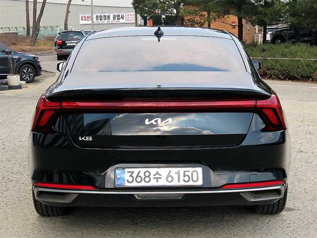 KIA K8 - Vista 4