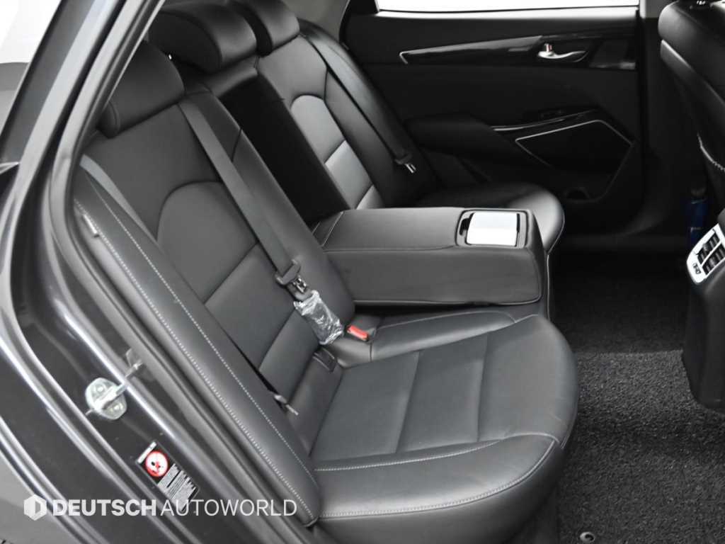 KIA K7 - Vista 12