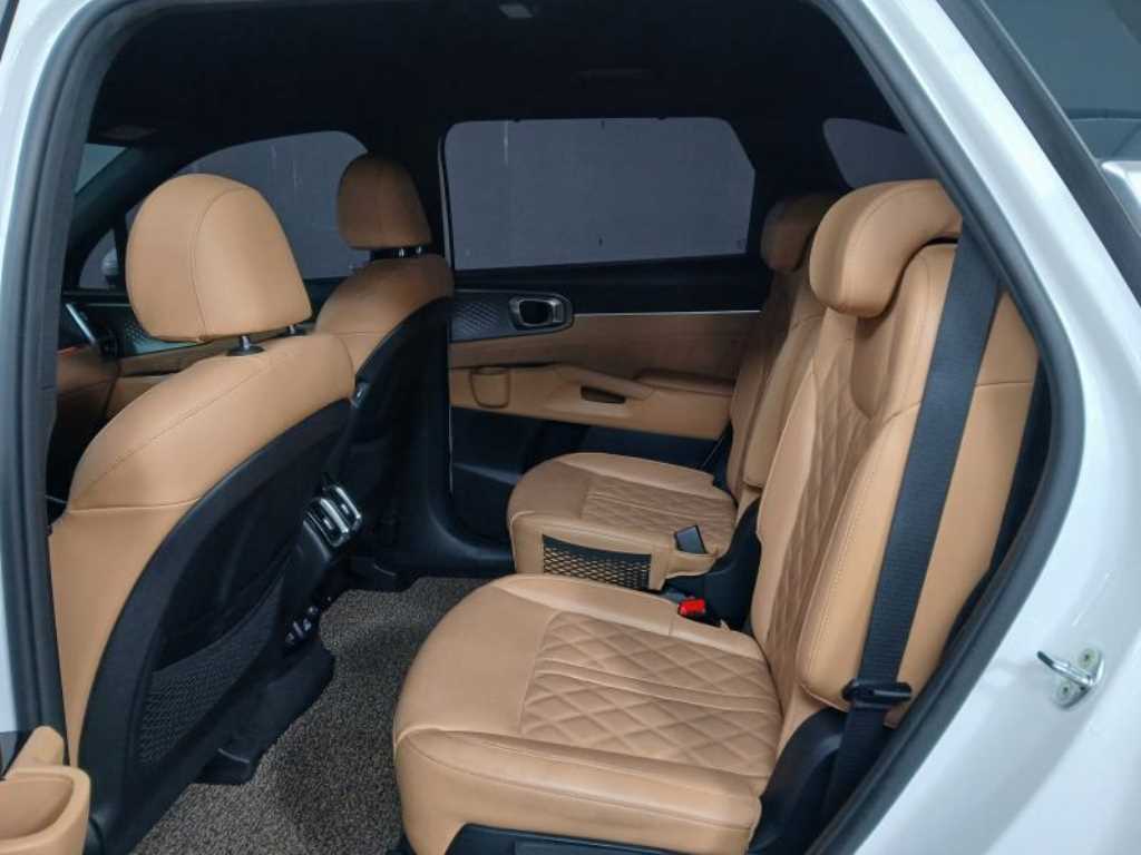 KIA Sorento - Vista 7