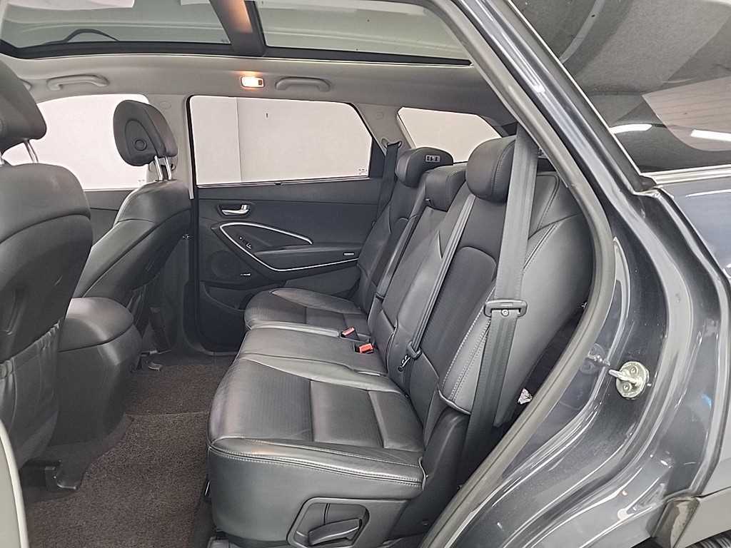 HYUNDAI Maxcruz - Vista 12