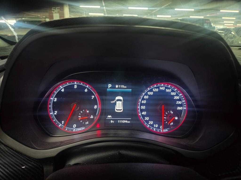 HYUNDAI Veloster - Vista 11