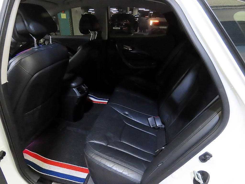 HYUNDAI Grandeur - Vista 7