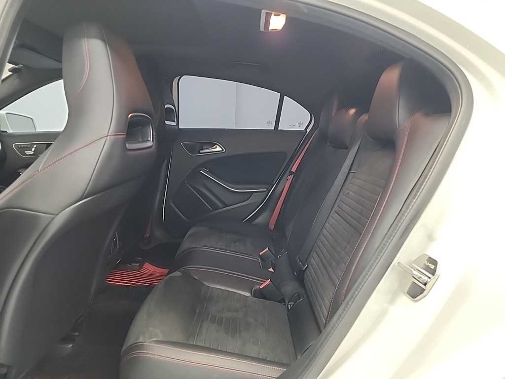 Mercedes Benz A Class - Vista 12