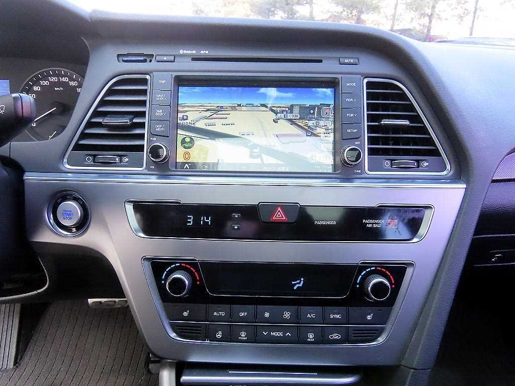 HYUNDAI Sonata 2016 Blanco - Importación desde Corea - HF Imports Iquique - Foto 13