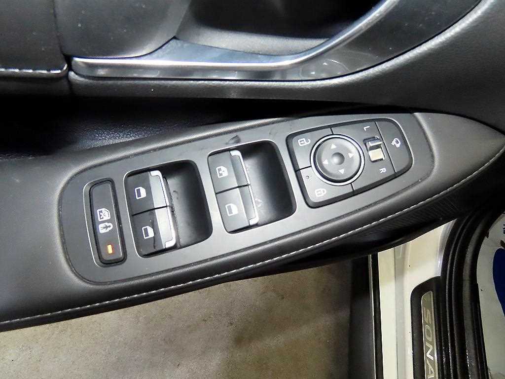 HYUNDAI Sonata 2023 Blanco - Importación desde Corea - HF Imports Iquique - Foto 18