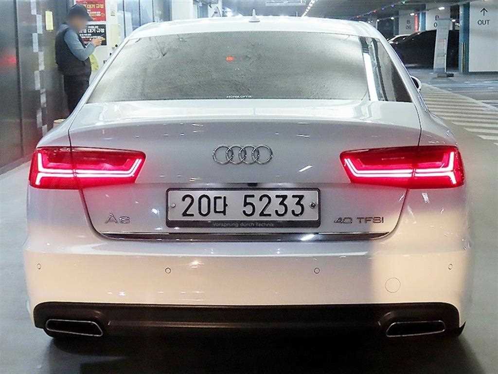 Audi A6 - Vista 5